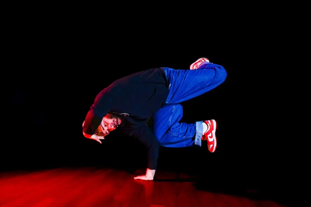 Moon Runnerz Breaking Crew - Hip-Hop -Break Dance - Orléans, Centre Val-de-Loire, France par www.mrso.fr