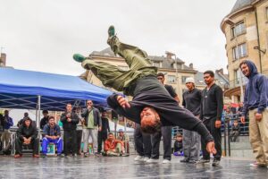 Moon Runnerz Breaking Crew - Hip-Hop -Break Dance - Orléans, Centre Val-de-Loire, France par www.mrso.fr