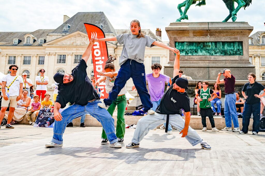 Moon Runnerz Breaking Crew - Hip-Hop -Breakdance - Orléans, Centre Val-de-Loire, France - www.mrso.fr